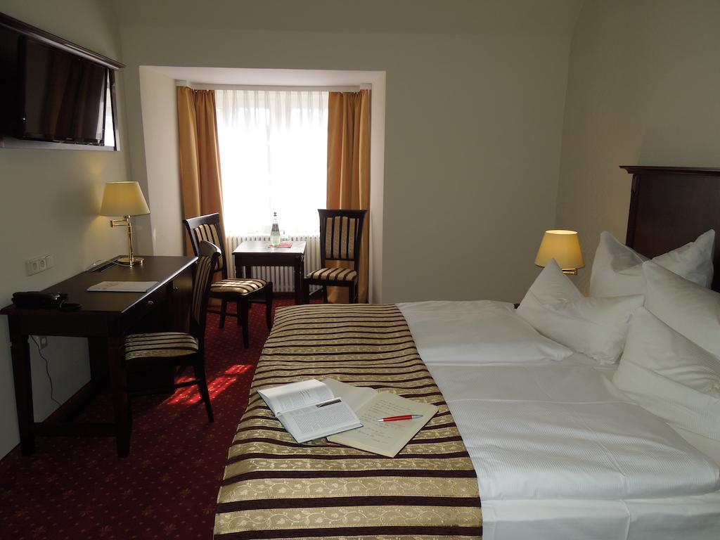 Hotel Mutiger Ritter Bad Kosen Kamer foto